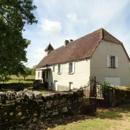 Dom wakacyjny House Peyrebru Maison 4 *